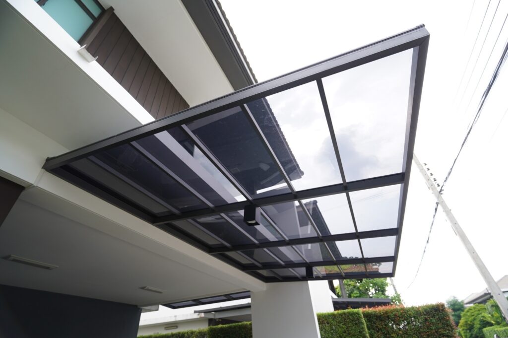 ตัวอย่างงานติดตั้งหลังคา ShinkoLite N828 Modern Grey