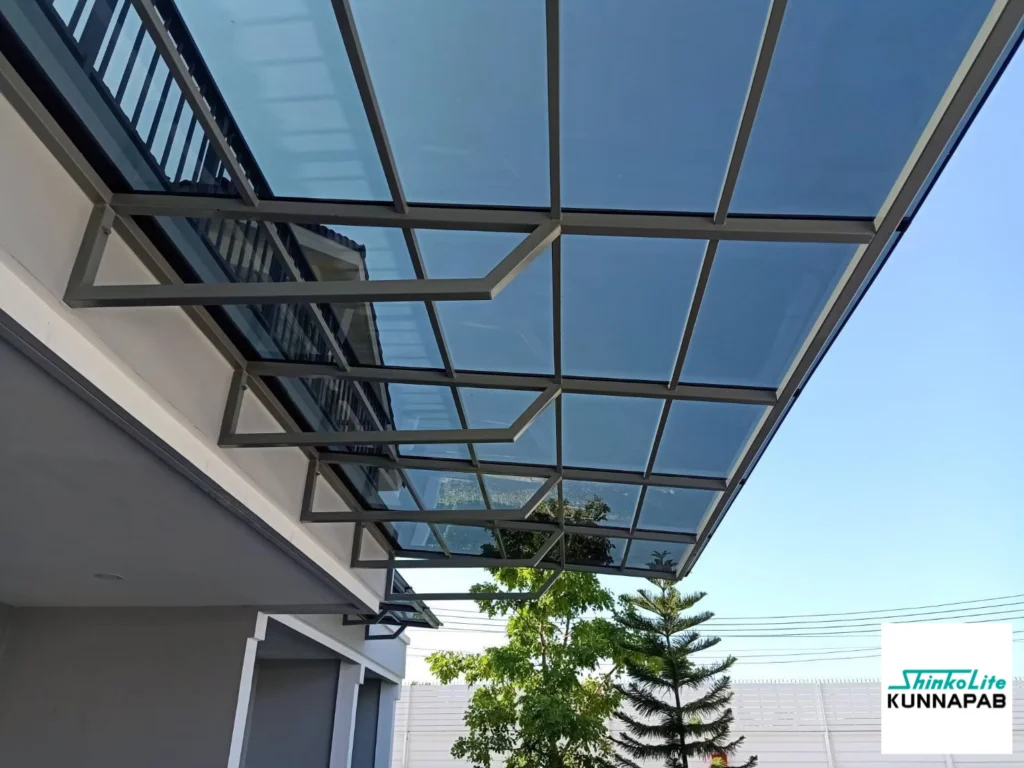 หลังคาโรงจอดนถ ShinkoLite